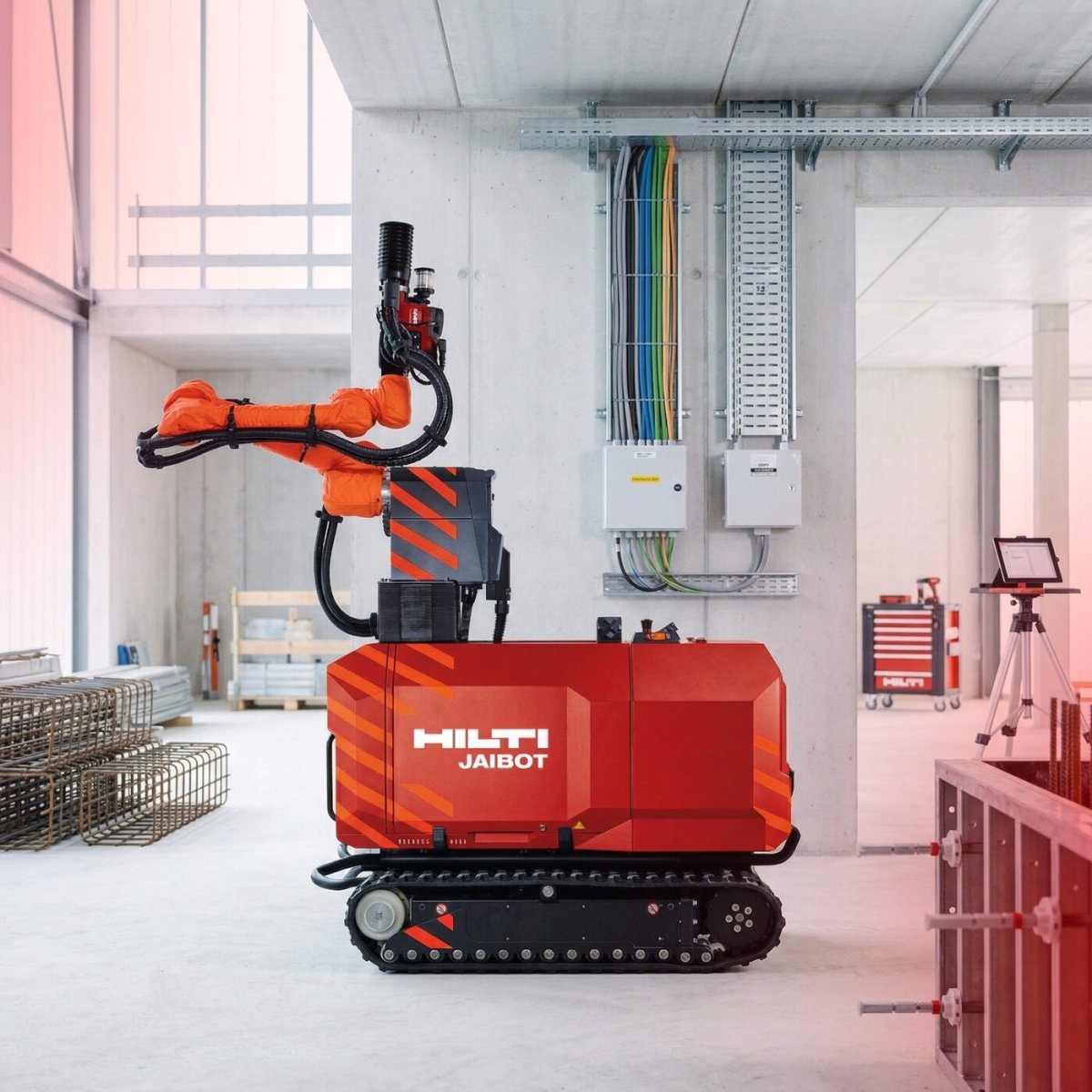 Elektriker auf der Baustelle – Hilti Jaibot Einsatz, Schulte Elektrotechnik